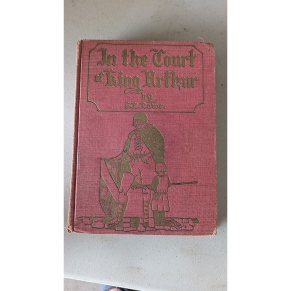 RARE Antique In‎ the Court of King Arthur HC Book Whitman 1918 Illustrated